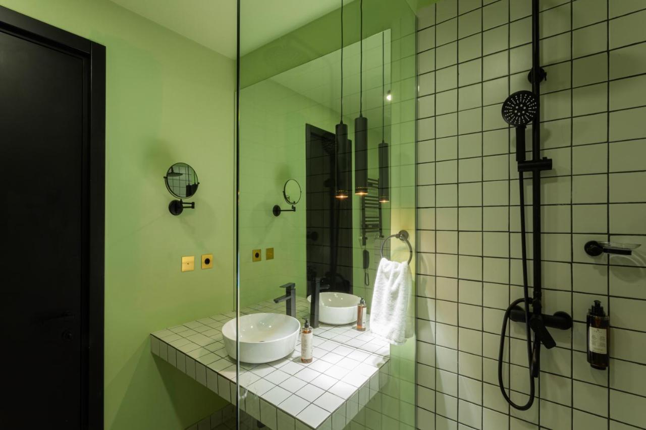 Castor & Pollux Hotel Тбілісі Екстер'єр фото